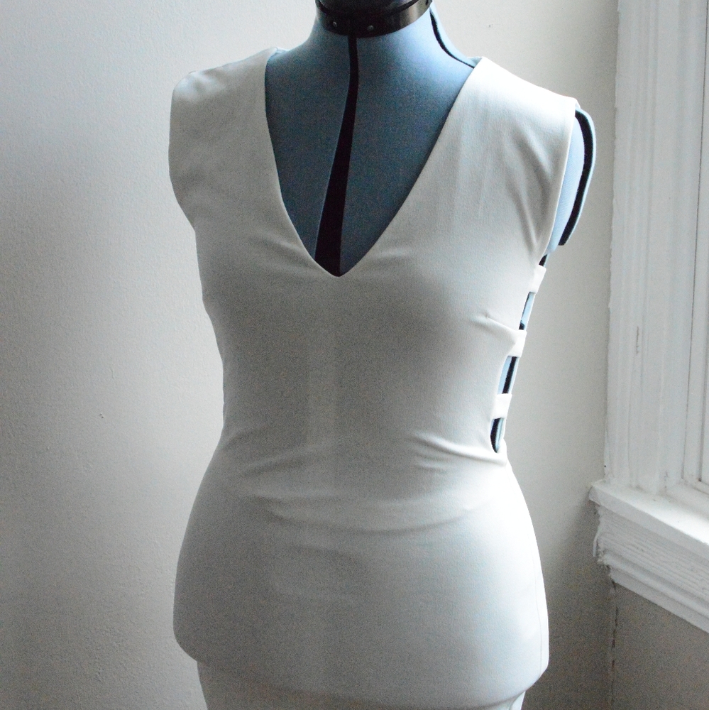 Dance & Marvel bodycon dress - Picture 4 of 8